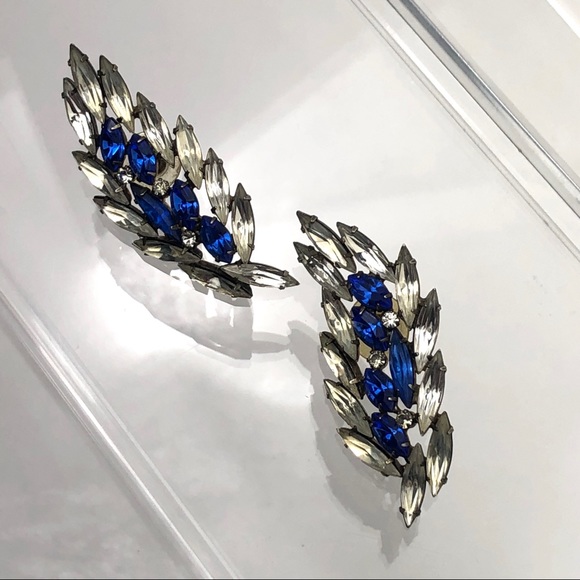 VTG BLUE CLEAR RHINESTONE “WINGED” EARRINGS - Picture 5 of 14